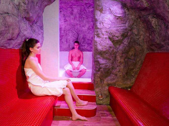 Obrázok Hrochotská jaskyňa – Parná sauna s bazénikom